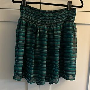 Old navy brand horizontal stripe skirt.